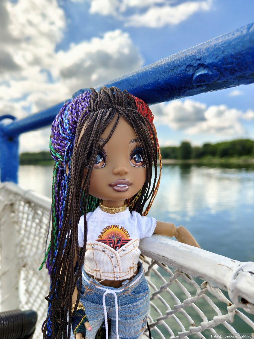 Прогулка по реке и музей паровозов