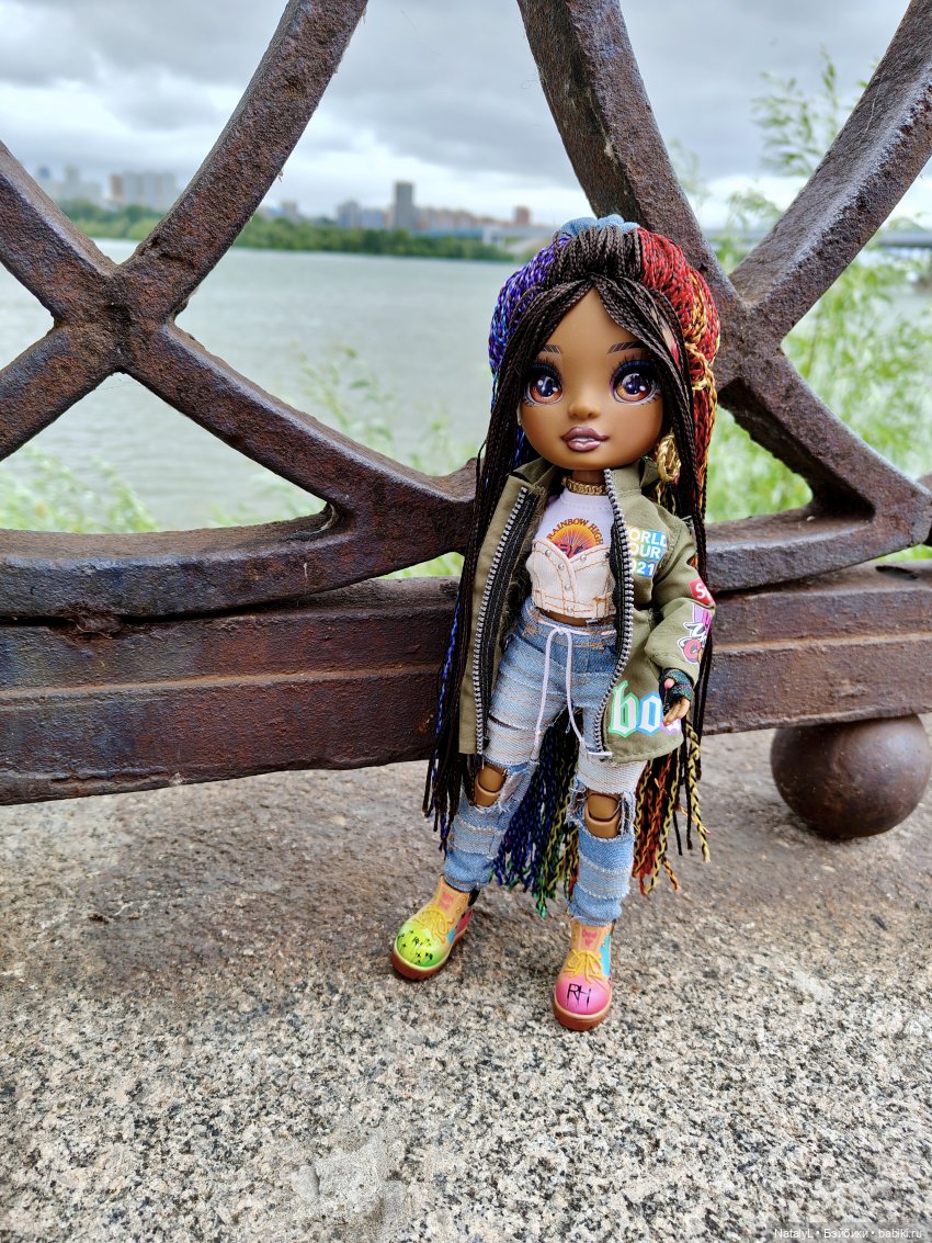 Прогулка по реке и музей паровозов