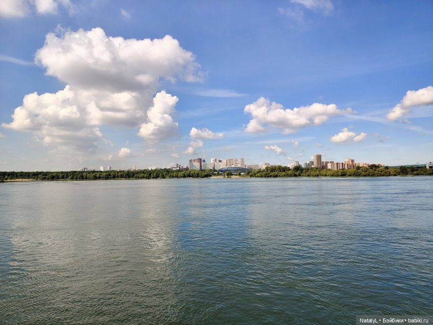 Прогулка по реке и музей паровозов (фото 3)