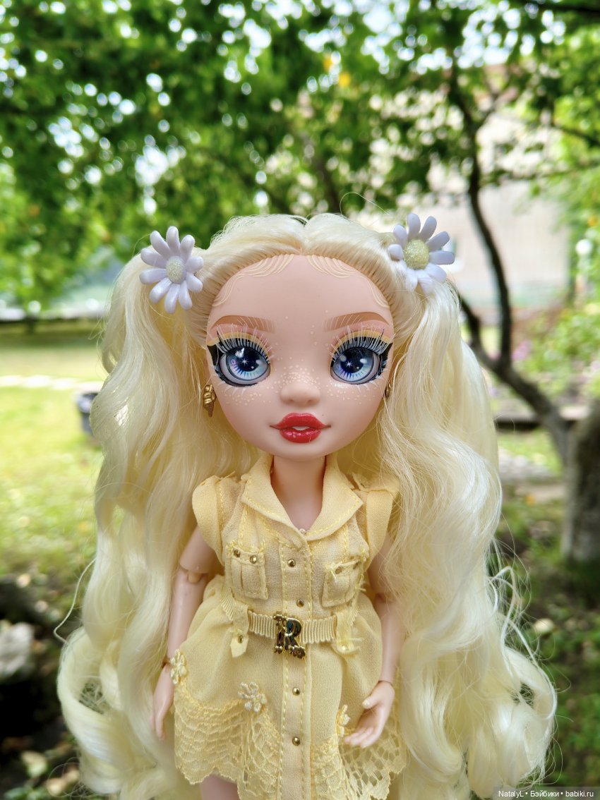 Девочка Ромашка и домик бабы Яги (фото 2)