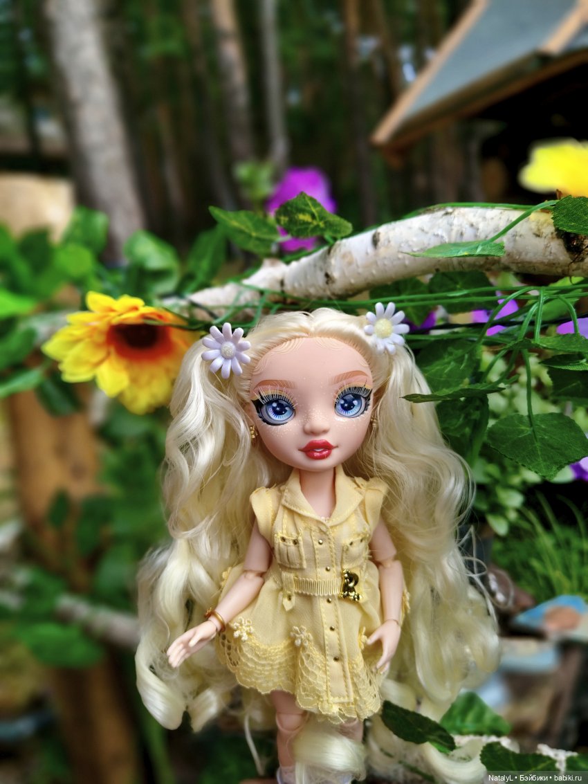 Девочка Ромашка и домик бабы Яги (фото 7)