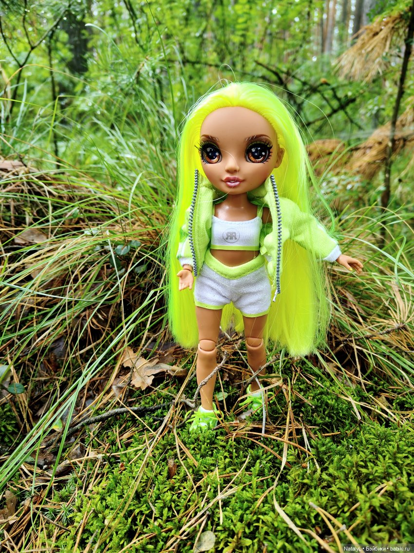 Зеленые на зеленом — Куклы Rainbow High (Рейнбоу Хай (фото 3)