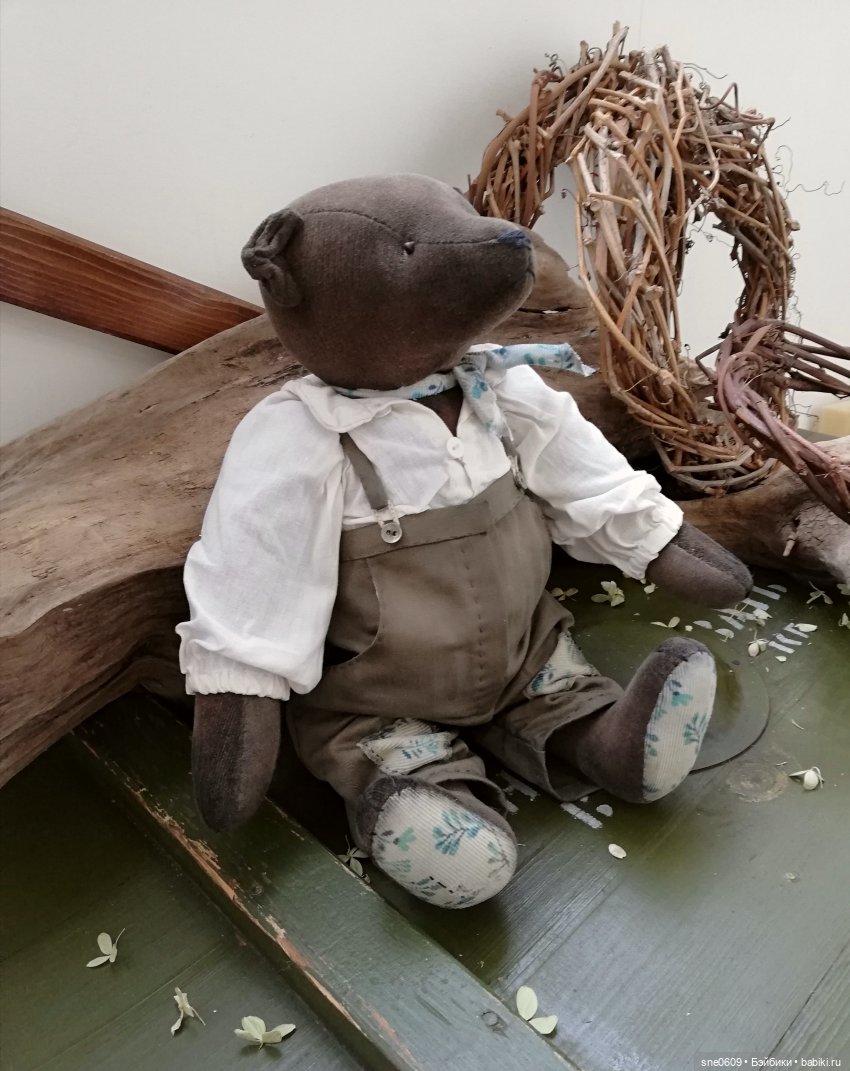 Мишка тедди Патрик из микровельвета, автор Наташа Сибряева