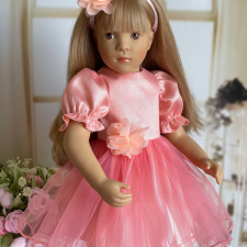 Платья для разных кукол