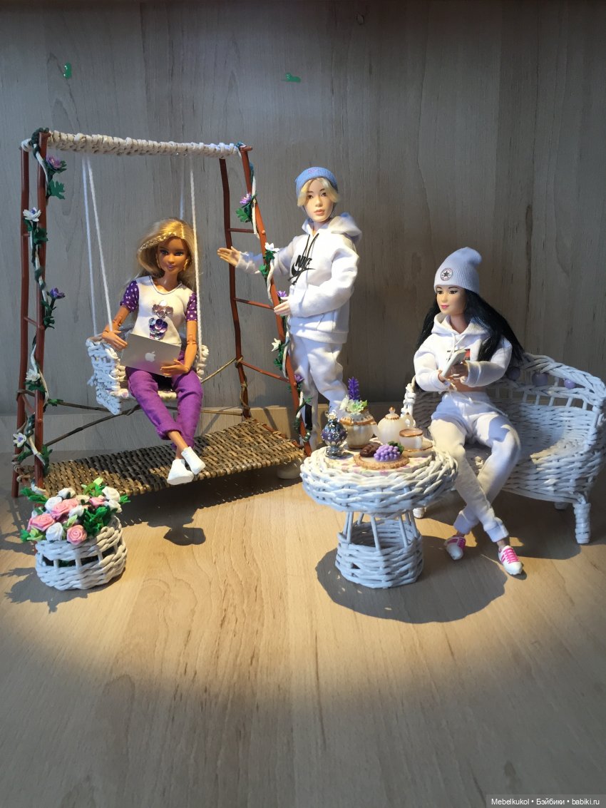 В юном месяце апреле — Мебель для кукол и домиков: фото (фото 2)