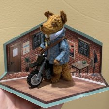 Лис на мотике