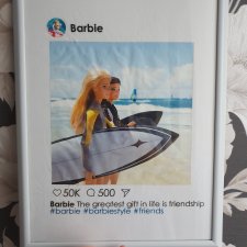 Постер в раме Барби серфер