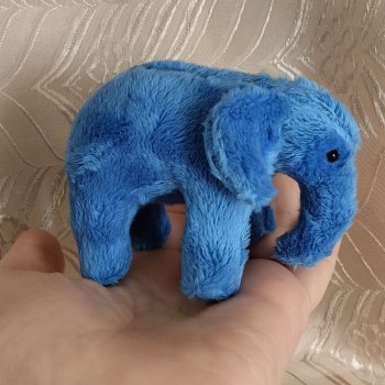 Синий слоник