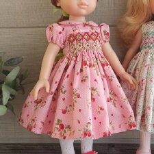 Платье с вышивкой для Паола Рейна