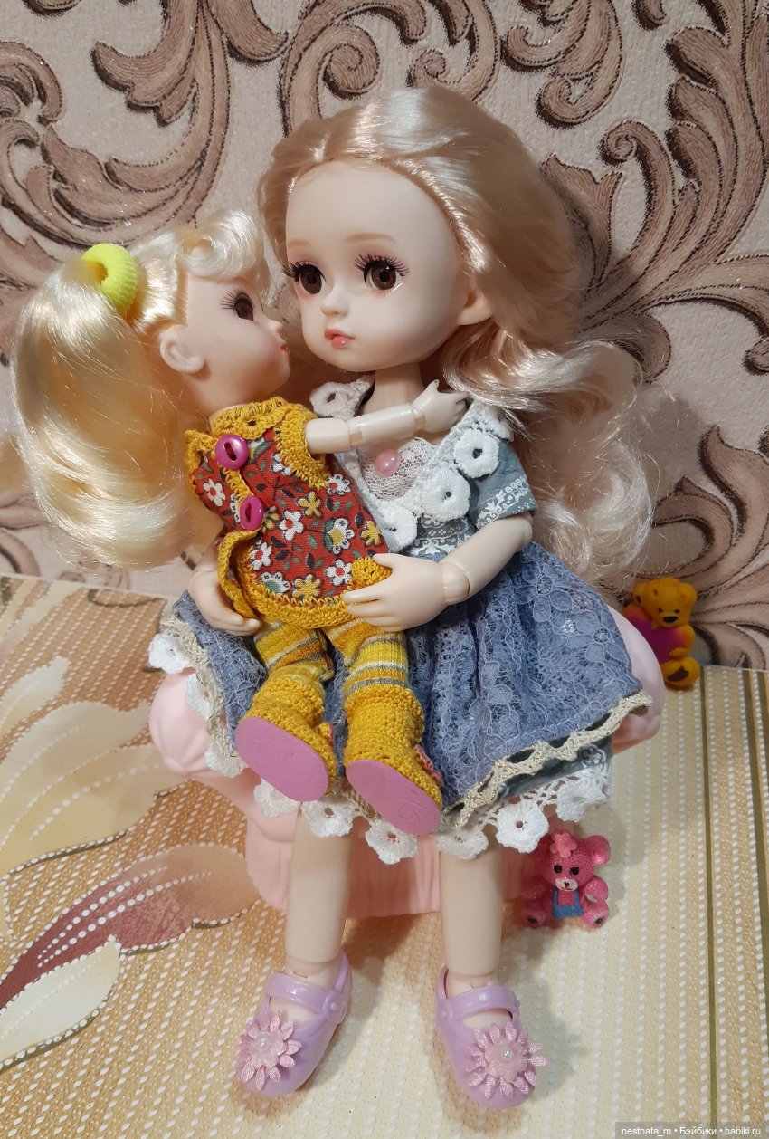 Встреча младшеньких со старшими сестрёнками (фото 10)