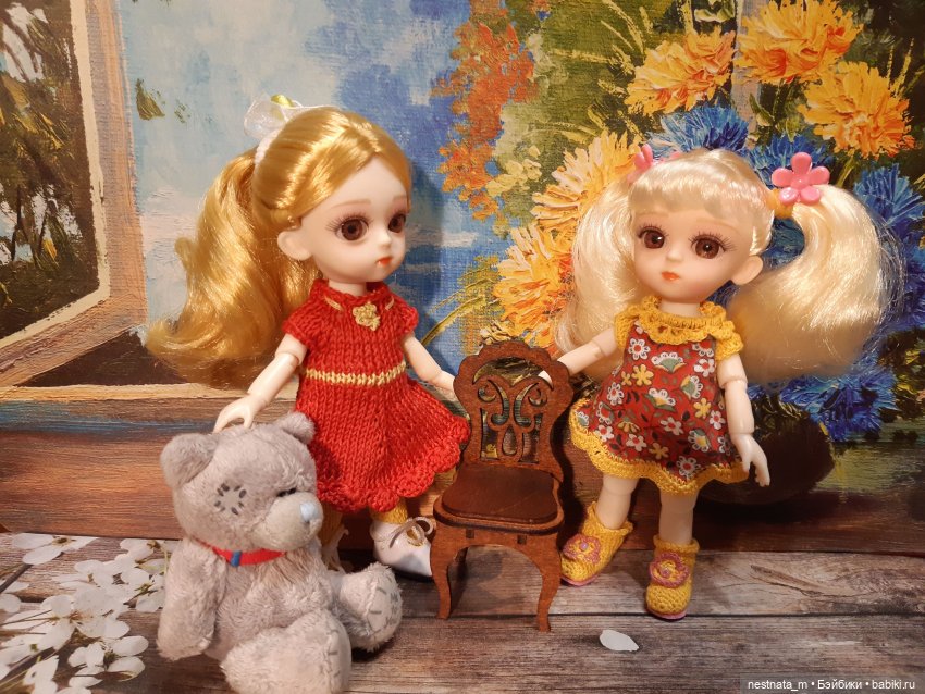 Встреча младшеньких со старшими сестрёнками