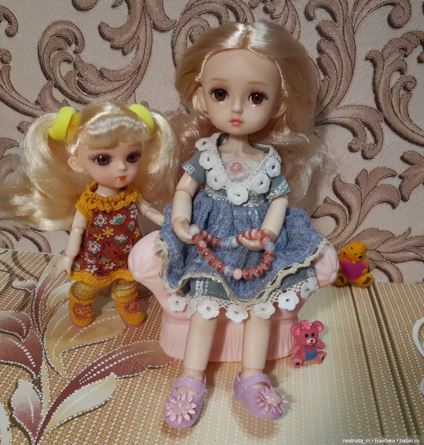 Встреча младшеньких со старшими сестрёнками