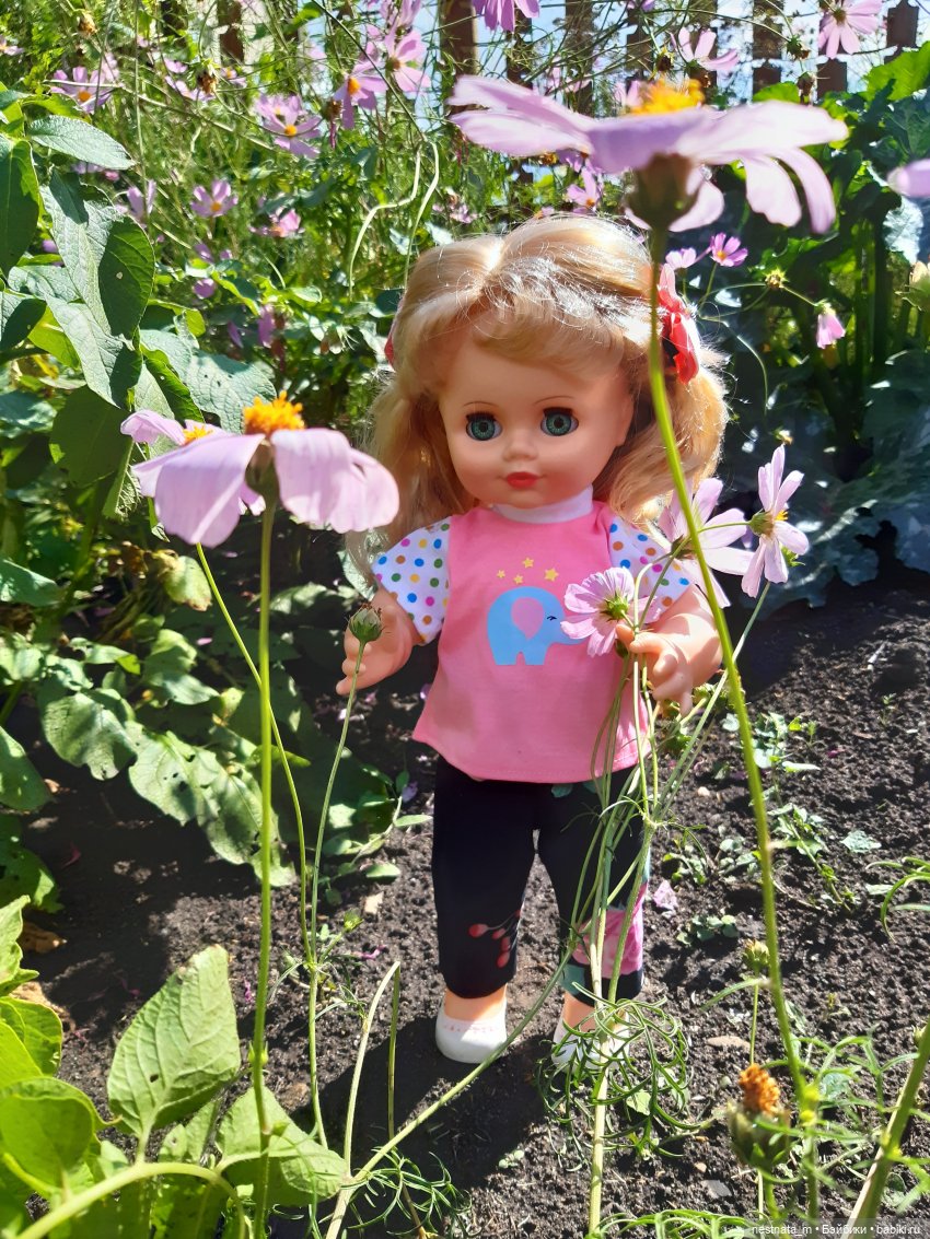 Ниночка на прогулке — Российские куклы Весна (фото 7)