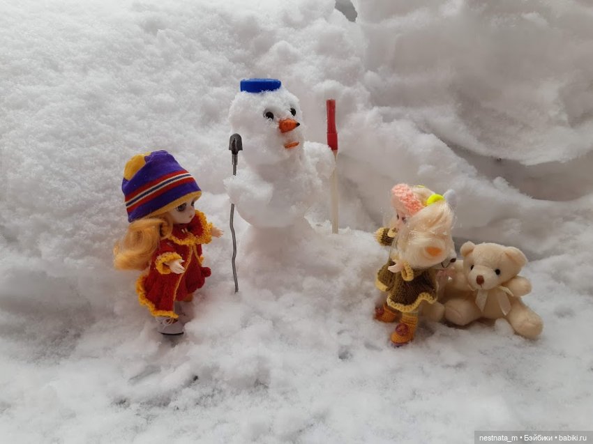 Как девчонки по снегу гуляли (фото 7)