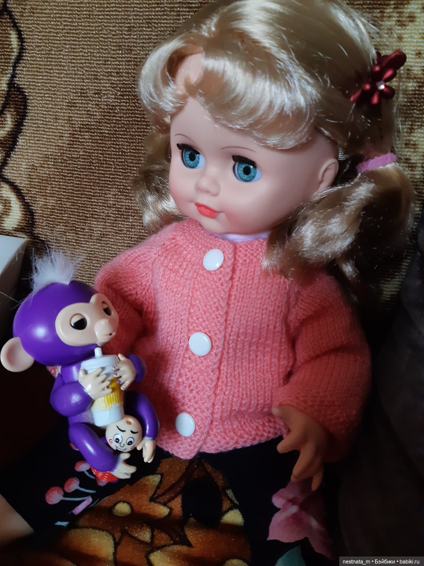 Пакет с подарками — Российские куклы Весна