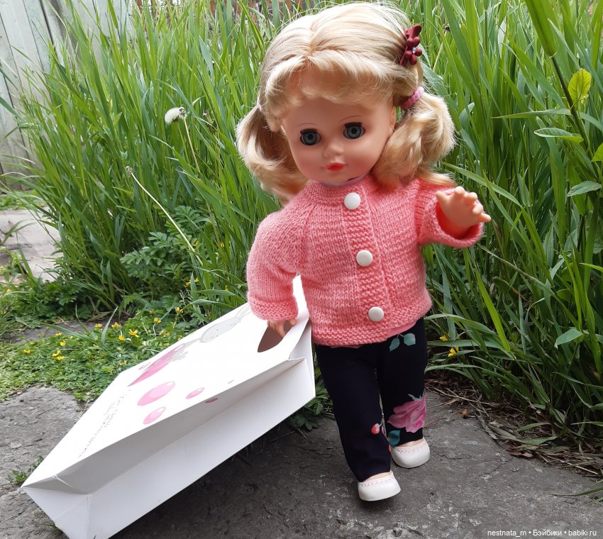 Пакет с подарками — Российские куклы Весна