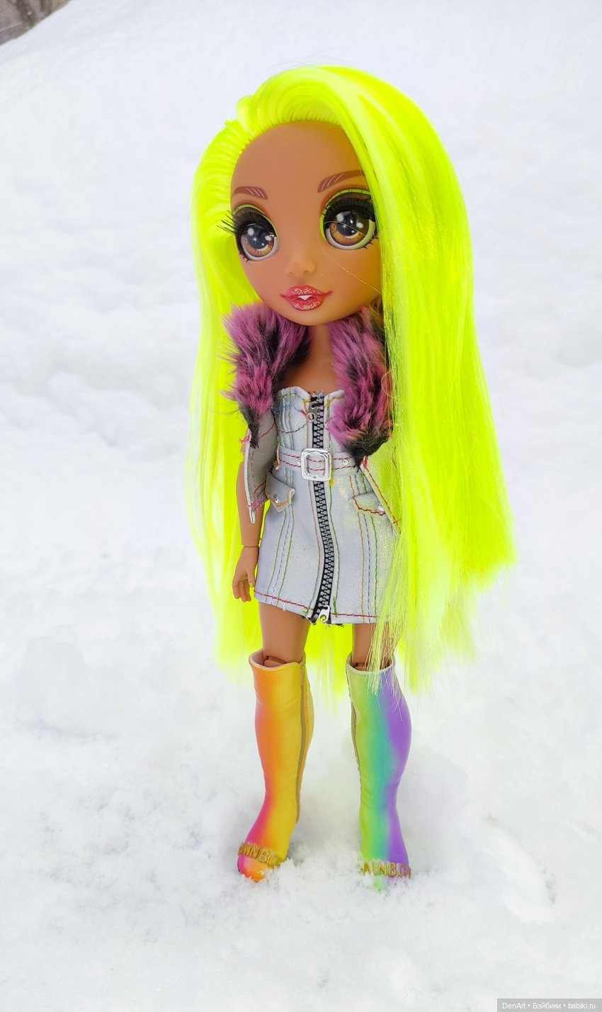 Зимний Питер с Кармой — Куклы Rainbow High (Рейнбоу Хай (фото 3)