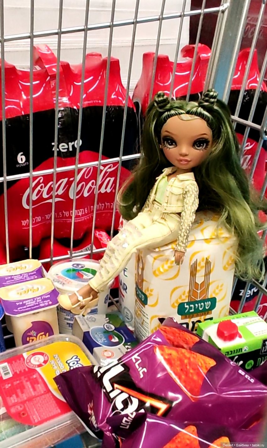 Сосиски — Куклы Rainbow High (Рейнбоу Хай