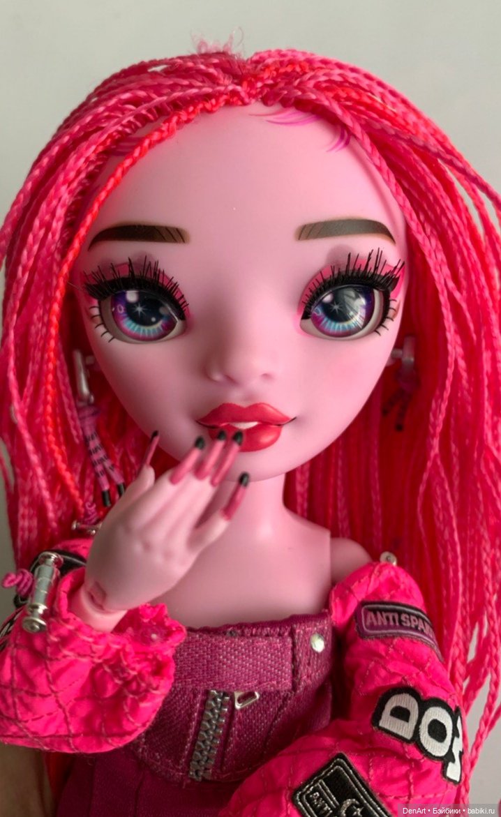 Кукла месяца. Май. Пинки — Куклы Rainbow High (Рейнбоу Хай (фото 6)
