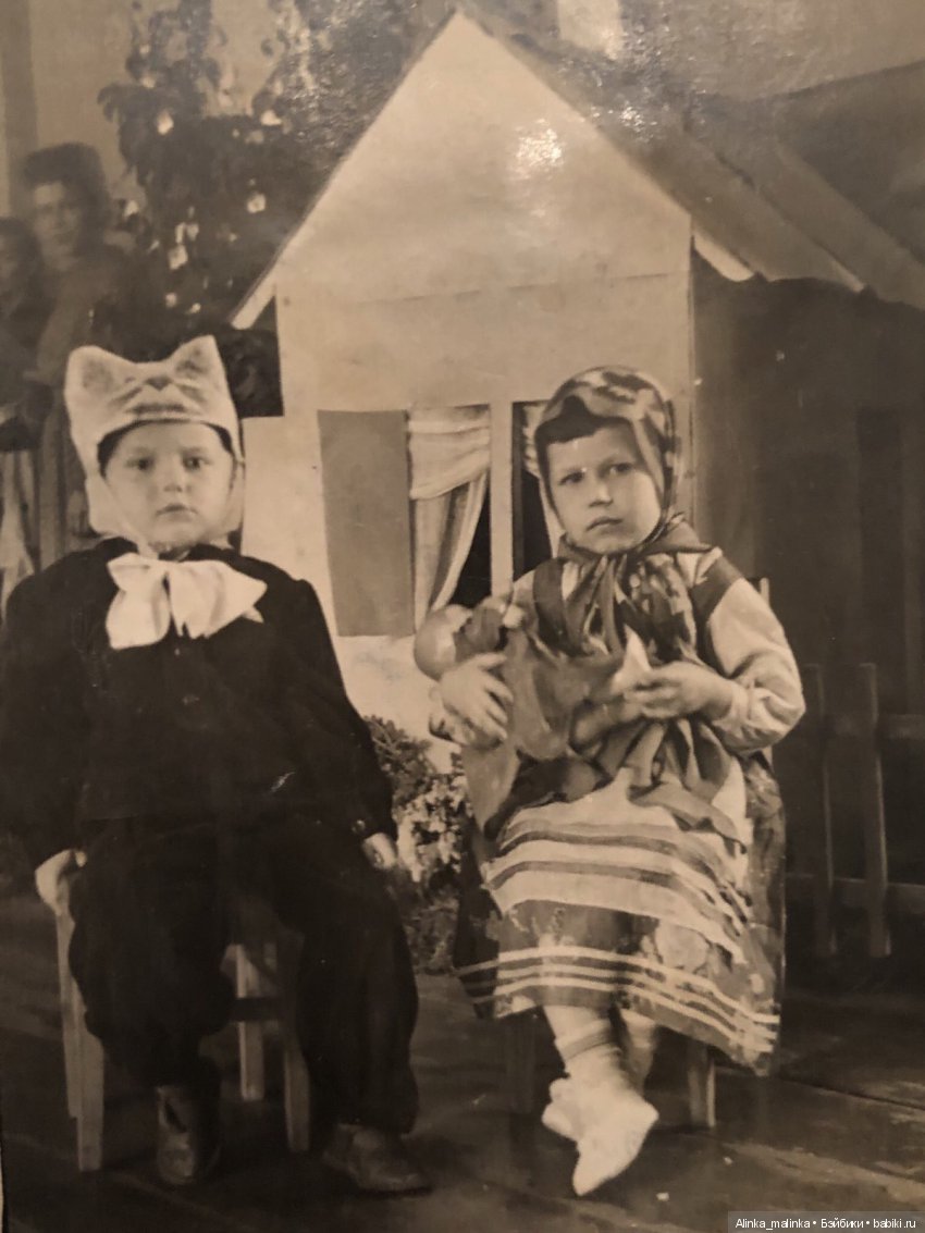 Это моя мамочка в детском саду 1950 год