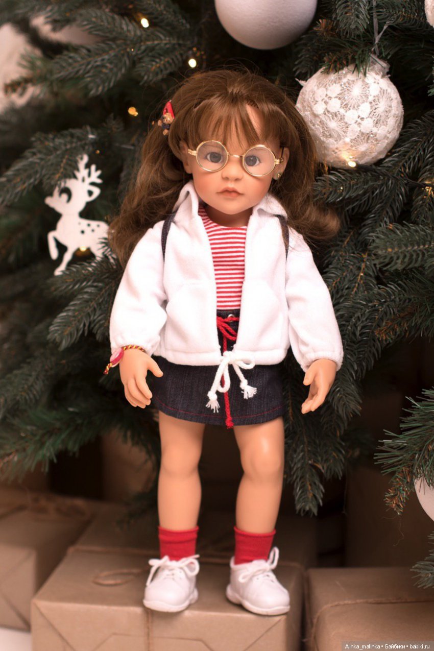 LEATRICE - 2004, это мой бриллиант и одна из самых редких куколок Gotz. Такая серьёзная и непосредственная малышка с умным взглядом, похожа на девочку первоклашку.