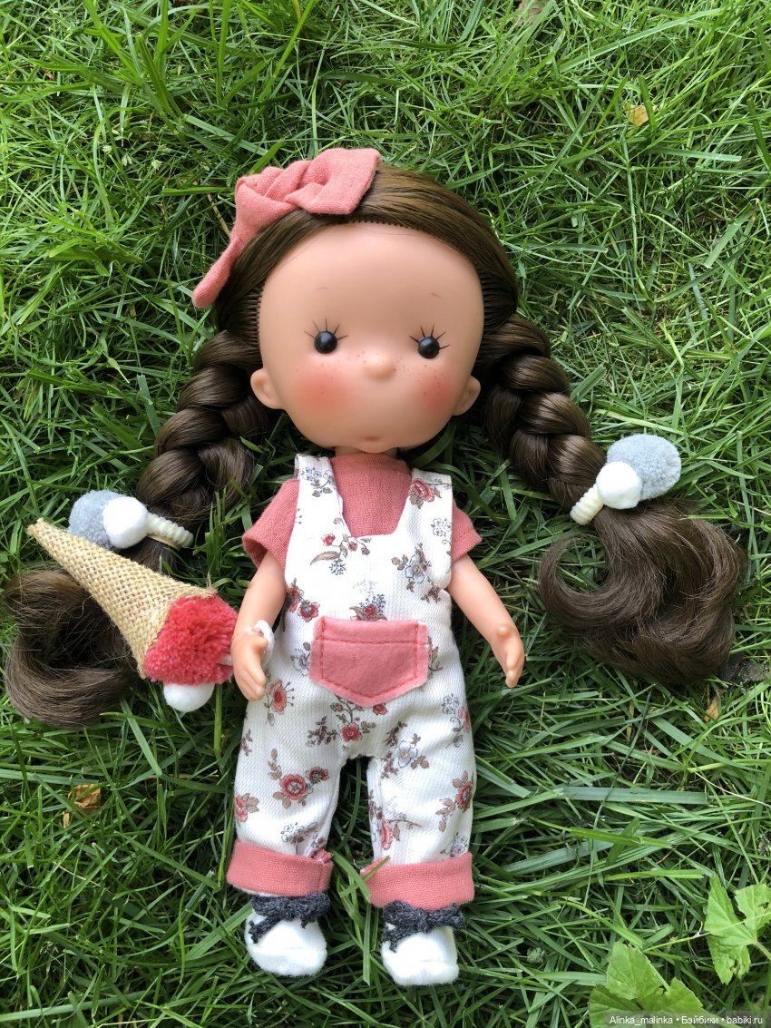 Вот сижу и думаю - а мне такие НАДА