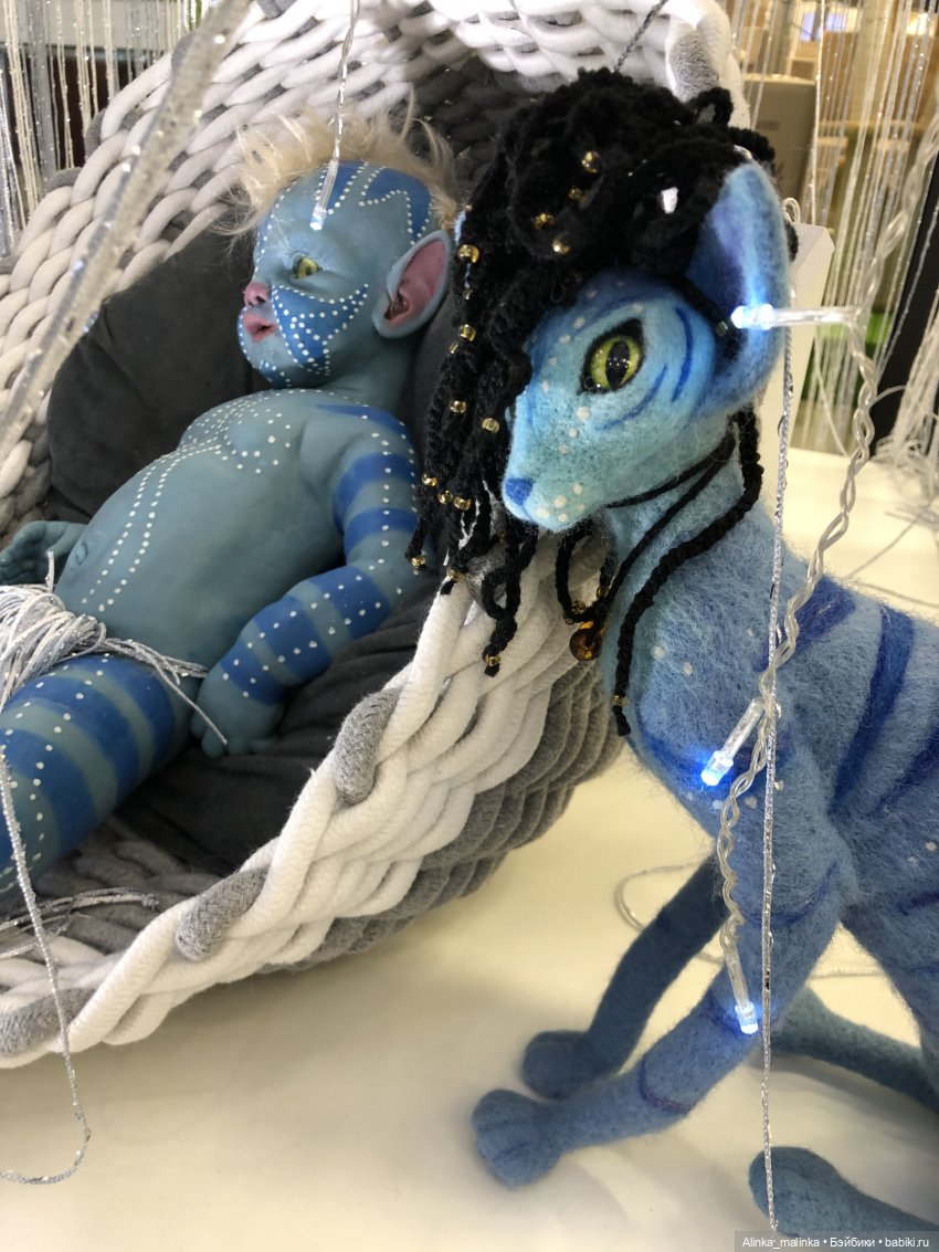 Неземное чудо в новогодней инсталляции