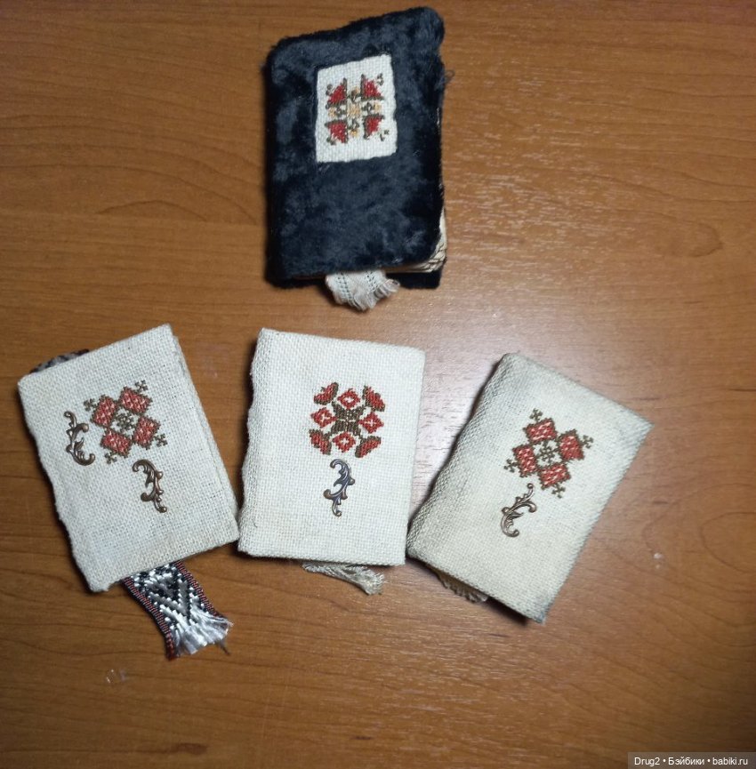 Создание книг — Авторские украшения и аксессуары для кукол: фото