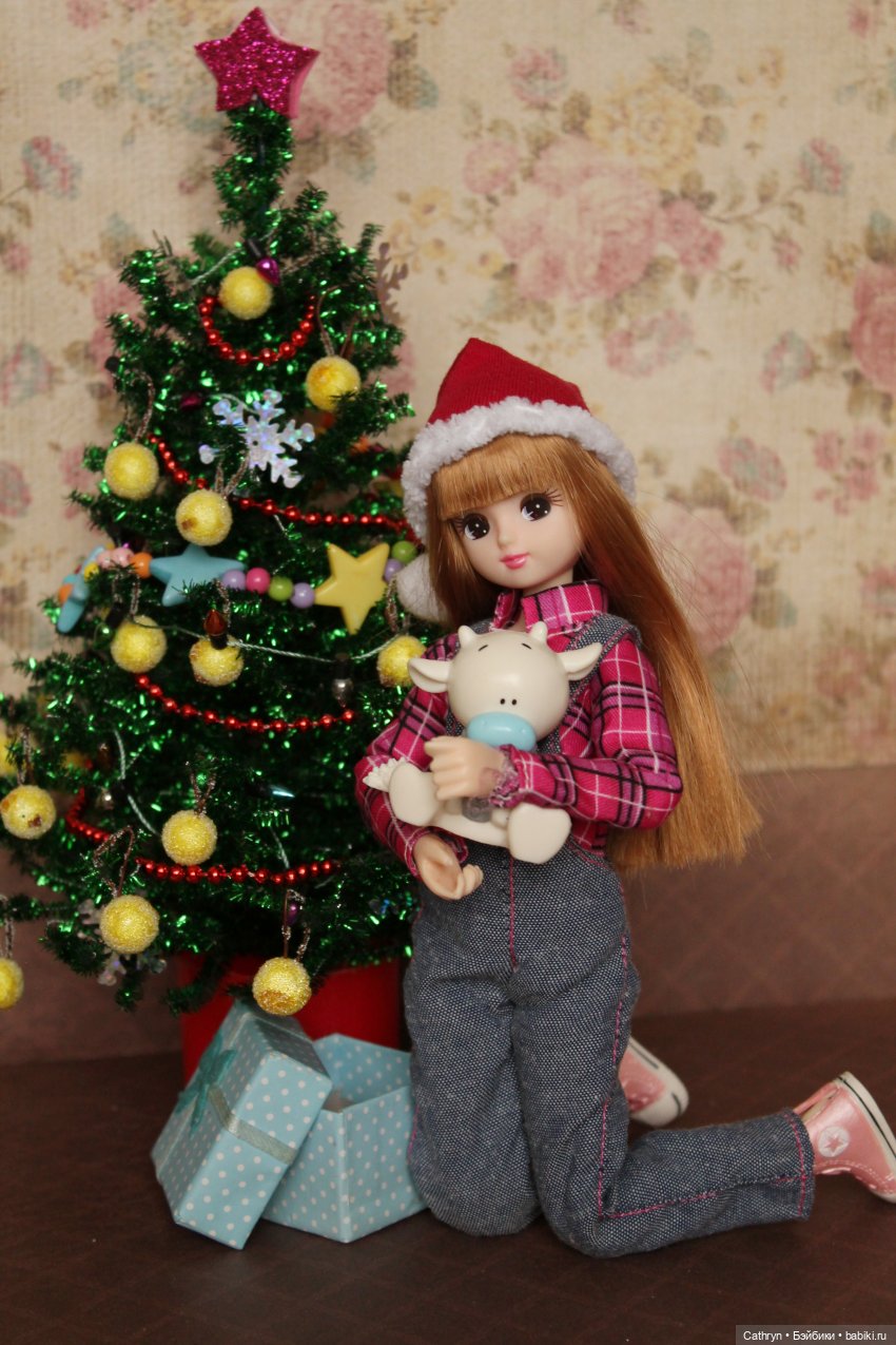 Мэй. Наряжаем ёлочку — Куклы Takara Tomy (Такара): Licca (Ликка)