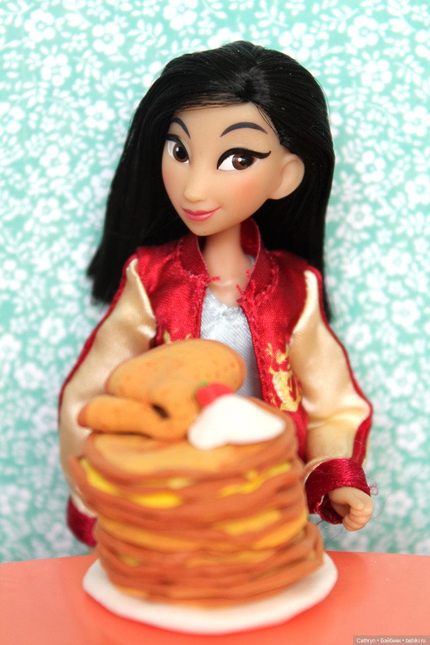 Как принцессы заморские Масленицу встречали