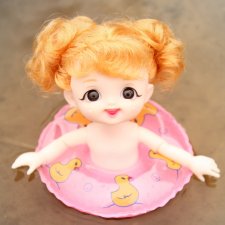 Женечка на речке