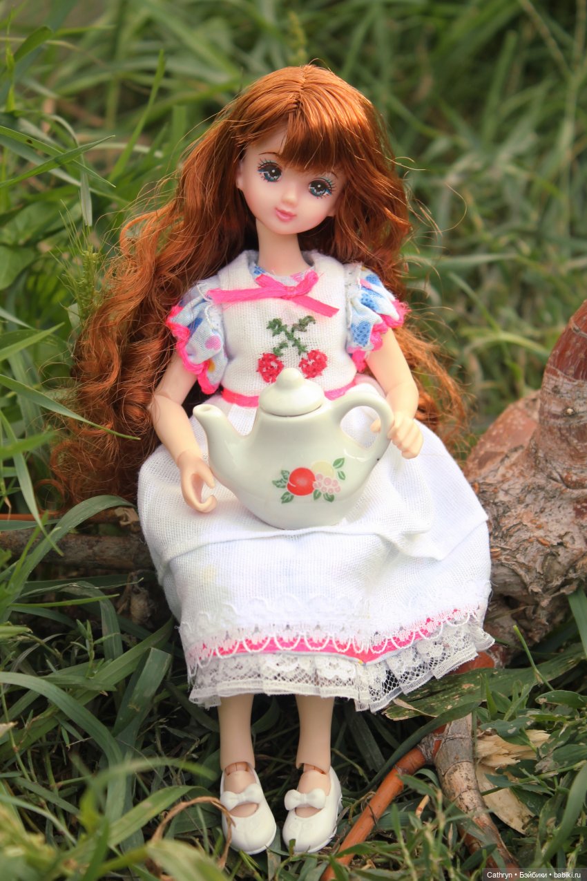 Сон Мэй. Алиса в стране Чудес