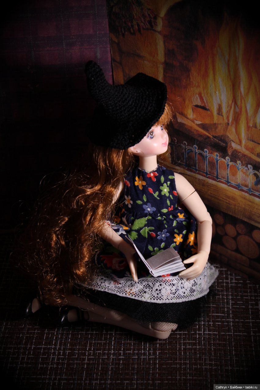 Одна шляпа и много ведьмочек