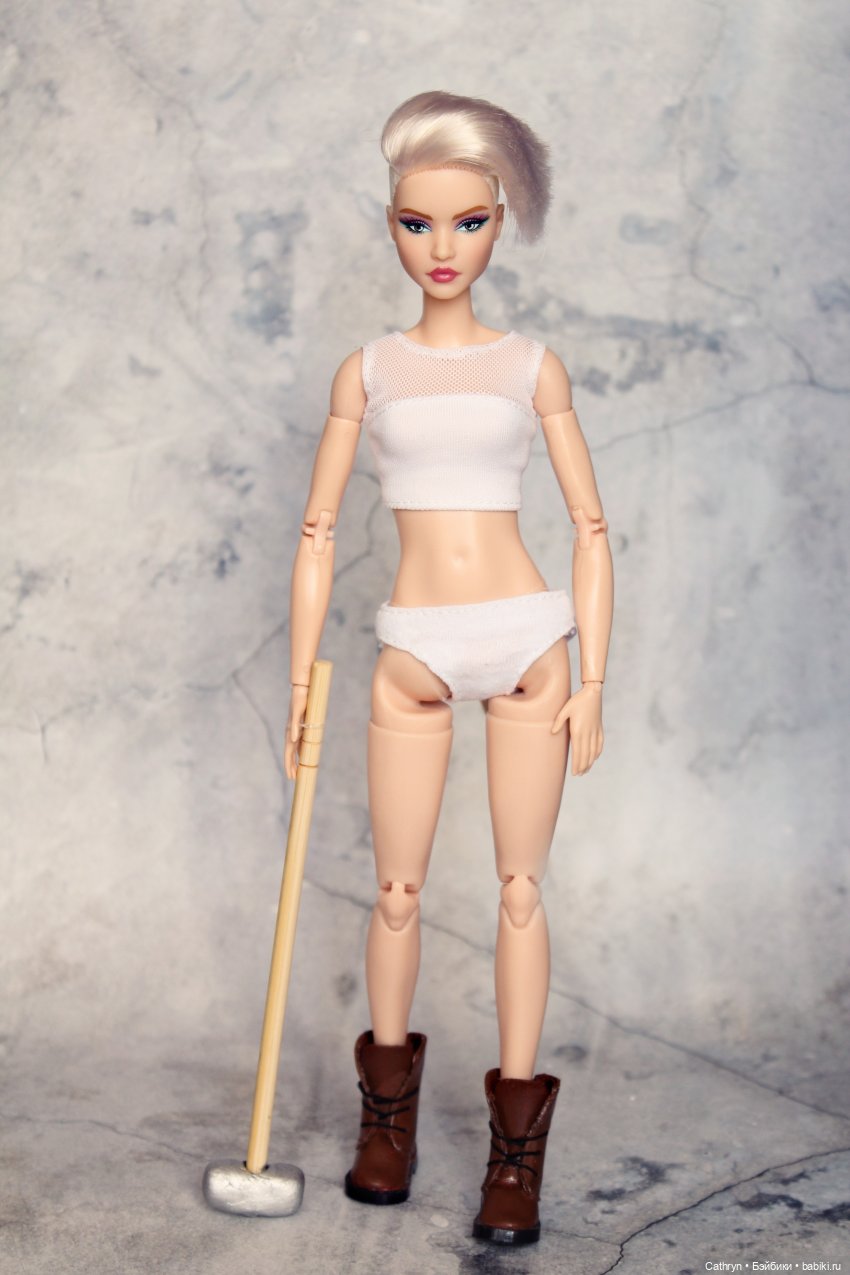 Музфест 2023: Miley Cyrus, Wrecking ball (фото 9)