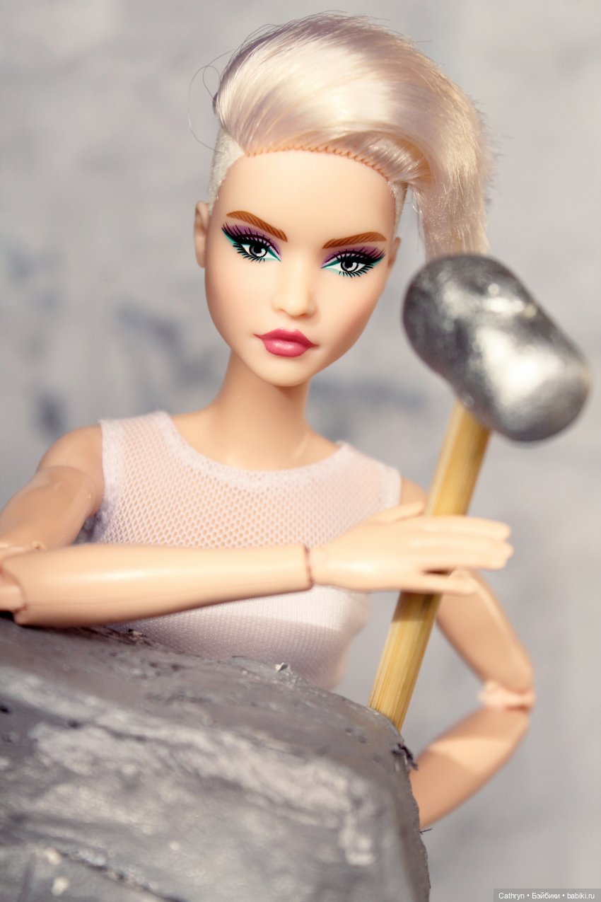 Музфест 2023: Miley Cyrus, Wrecking ball