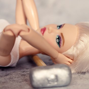 Музфест 2023: Miley Cyrus, Wrecking ball
