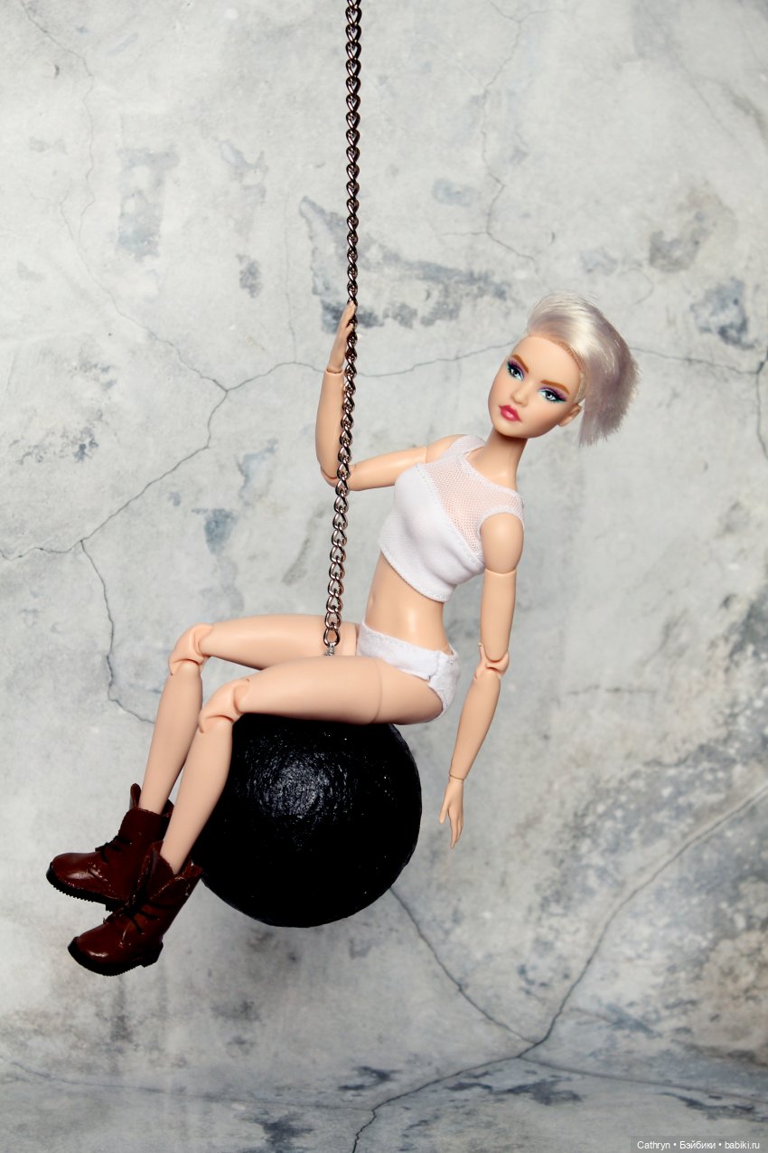 Музфест 2023: Miley Cyrus, Wrecking ball