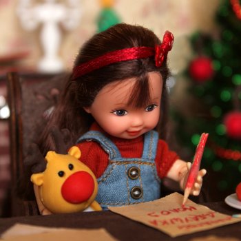 Эми пишет письмо