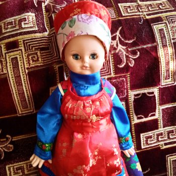 Кукла в костюме семейской женщины