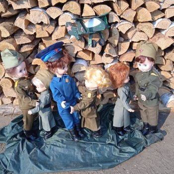 "Небесный тихоход" или  песня о летчиках