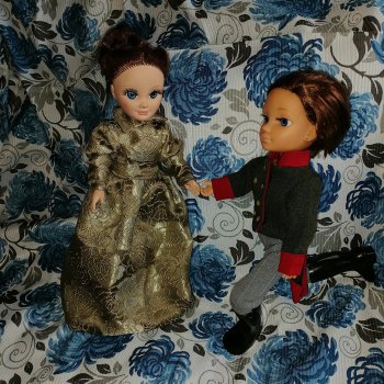 Есть такой  памятник любви и верности .