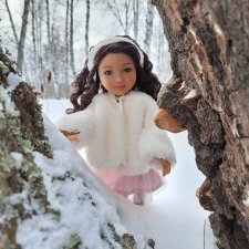 Прогулка Кайлы в зимнем лесу