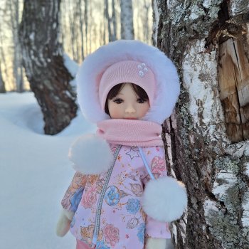 Идём с нами снег выгуливать)