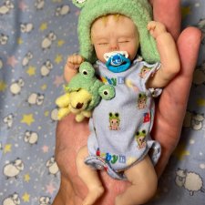 Статичный мальчик