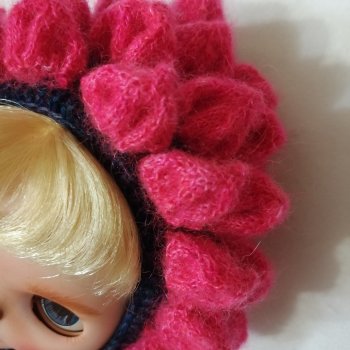 Шапочка "Чешуйчатый Дракон" в Фуксиевом