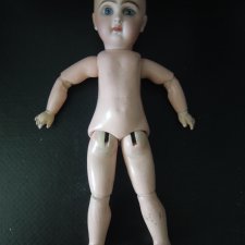 Уважаемые, бэйбики, помогите опознать куклу