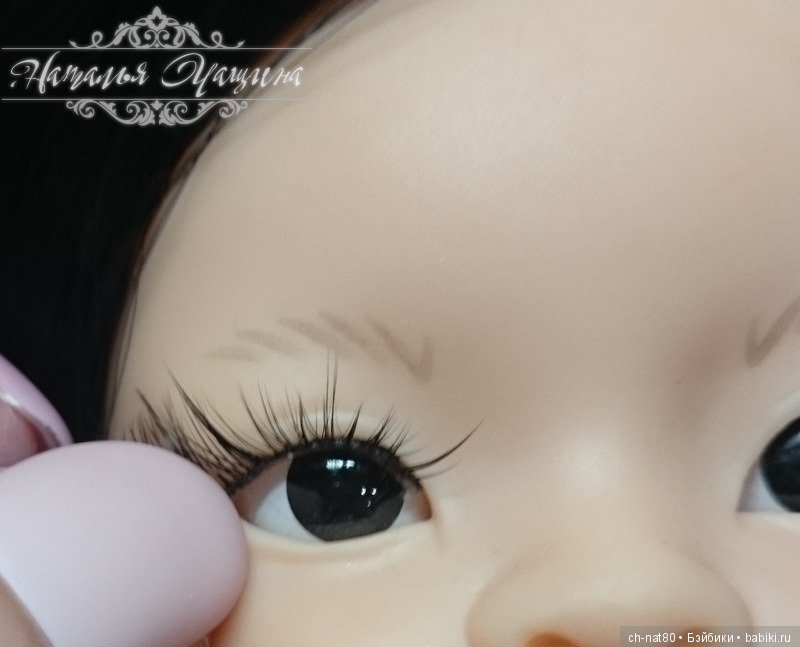 Кукольный макияж с накладными ресницами