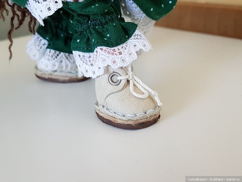 Сшила платье, панталоны и ботиночки на баболишу свою (фото 5)