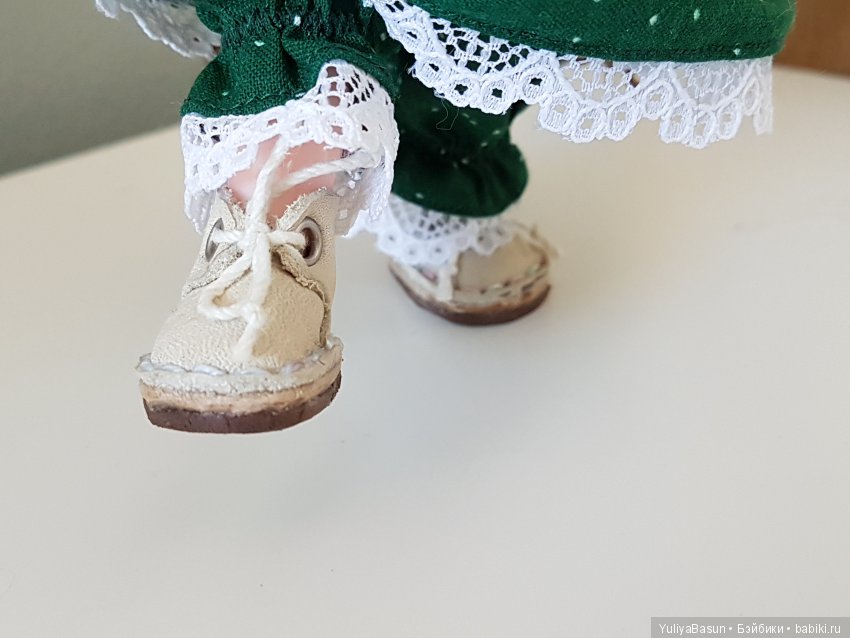 Сшила платье, панталоны и ботиночки на баболишу свою (фото 6)