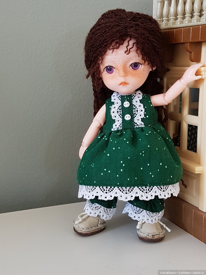 Сшила платье, панталоны и ботиночки на баболишу свою (фото 2)